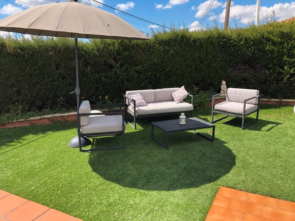 Terrace of House or chalet for sale in Rubí  with Air Conditioner, Heating and Private garden