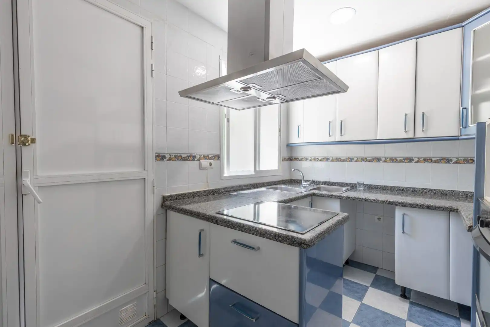 Cocina de Residencial en venta en Granada