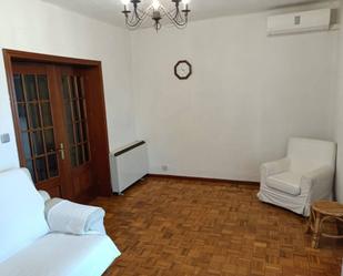 Bedroom of Flat to rent in  Madrid Capital  with Air Conditioner, Heating and Furnished