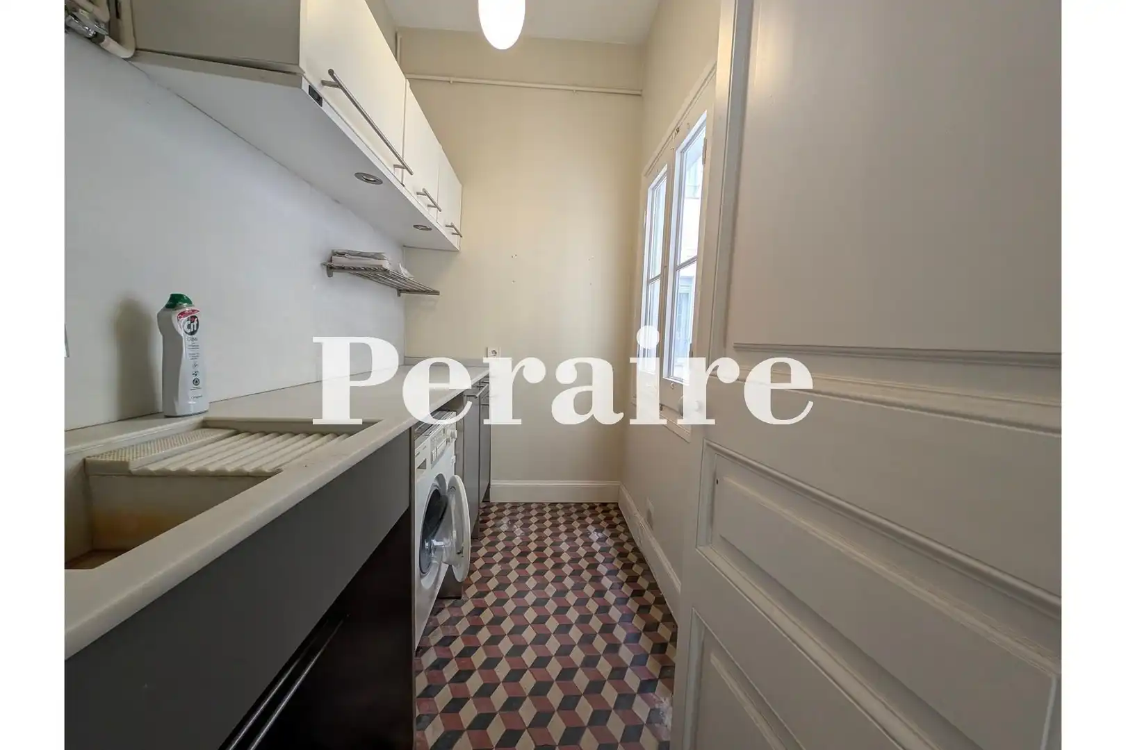 Schlafzimmer von Wohnung zur Miete in Barcelona mit Heizung und Balkon