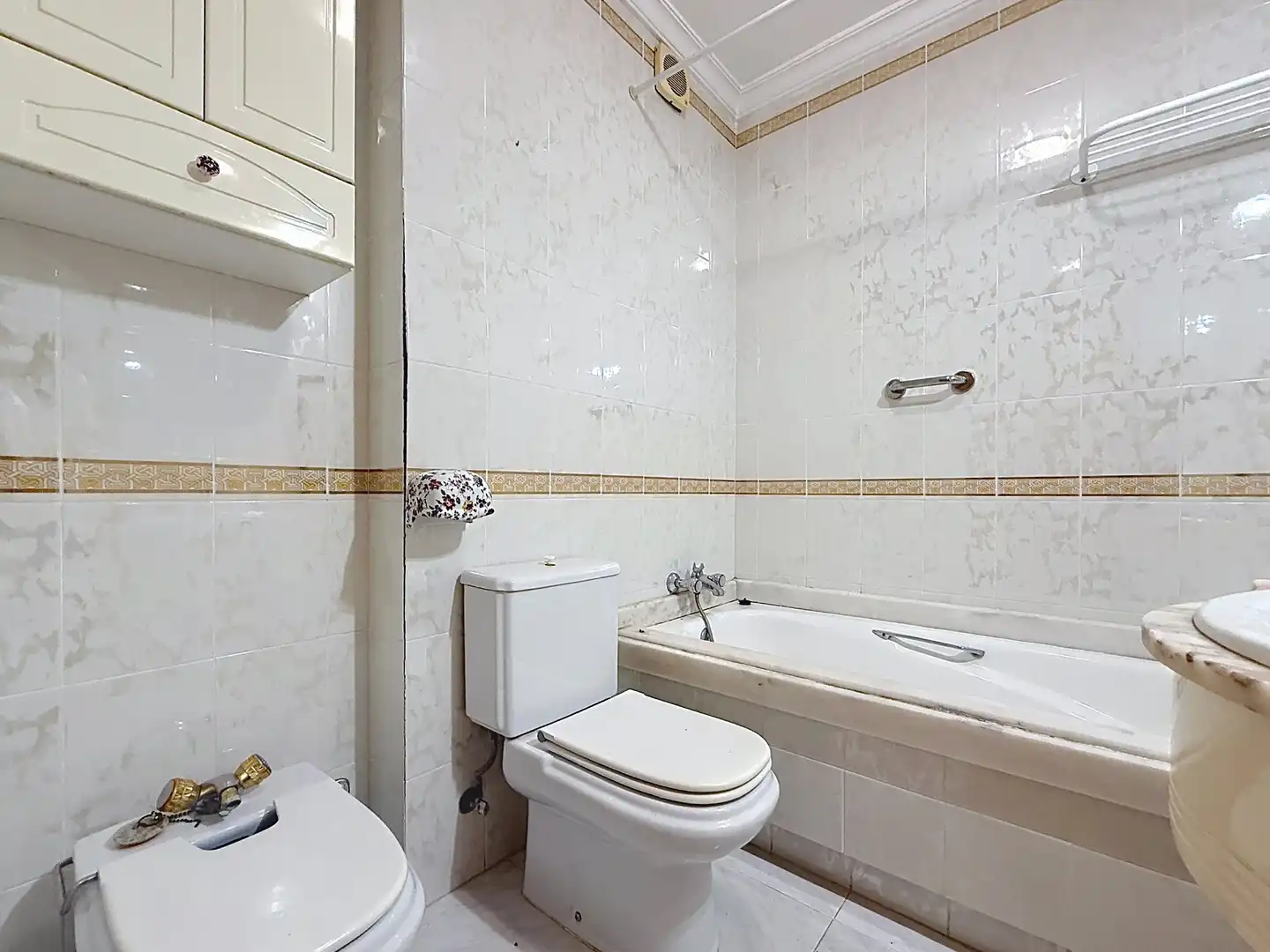 Baño de Piso en venta en Málaga con Aire acondicionado, Terraza y Amueblado