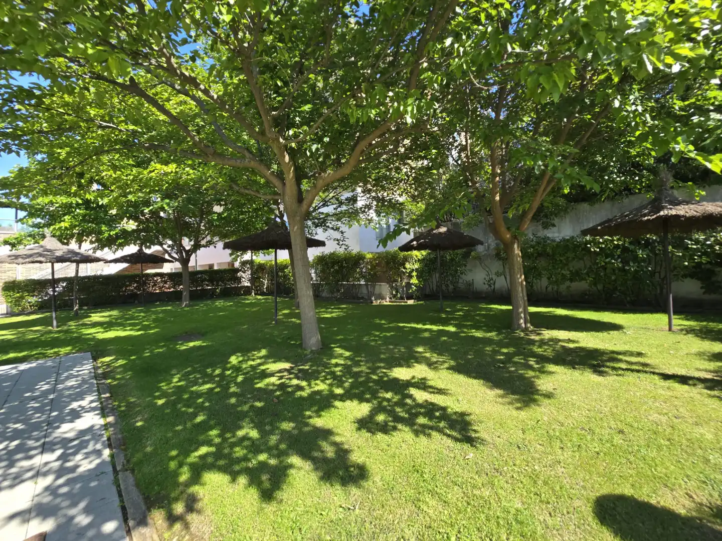 Garten von Wohnung zum Verkauf in Madrid mit Klimaanlage, Heizung und Abstellraum