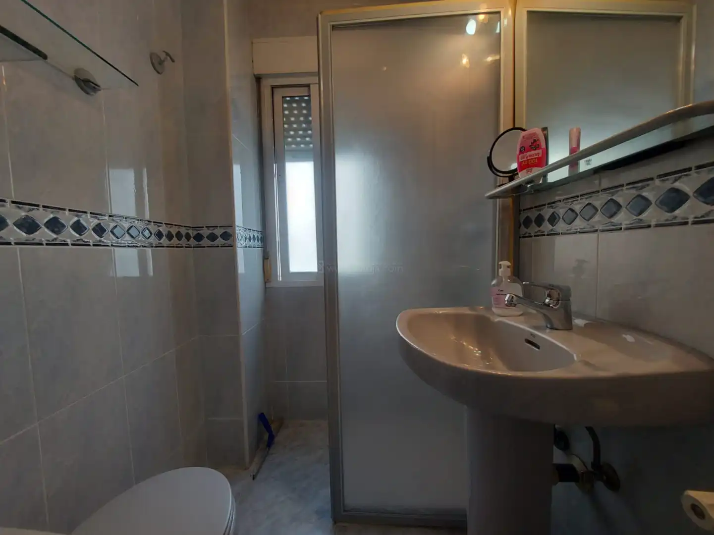 Baño de Piso en venta en  Logroño con Calefacción, Parquet y Terraza