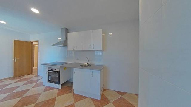 Piso en Venta en Calle Guadalcázar, 5 en Entrevías