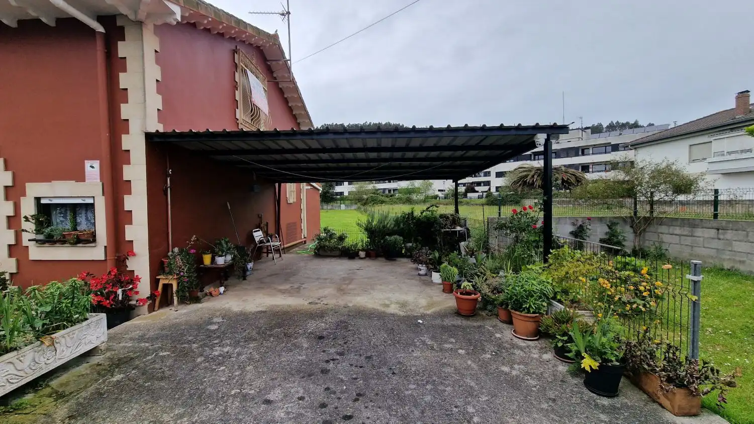 Terraza de Casa o chalet en venta en Torrelavega  con Calefacción, Terraza y Trastero
