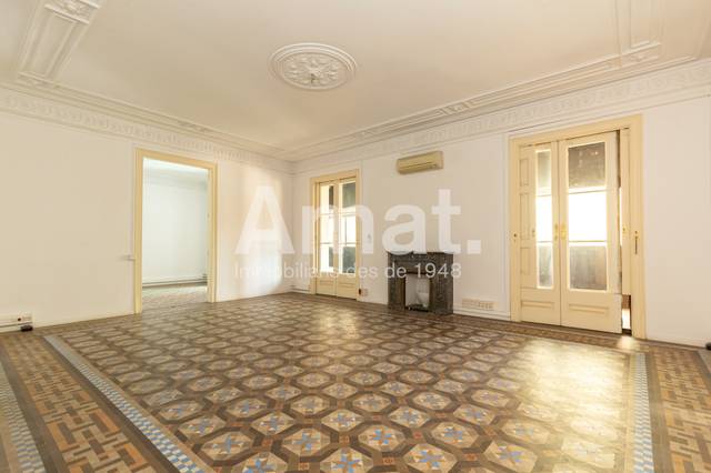 Oficina en Alquiler en PORTAL DE L"ANGEL en Barri Gòtic