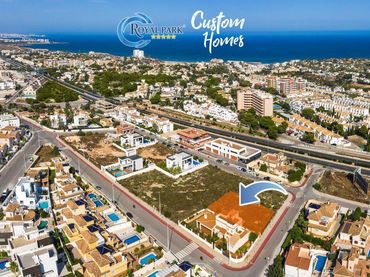 Villa mit Pool zum Verkauf in Orihuela Costa