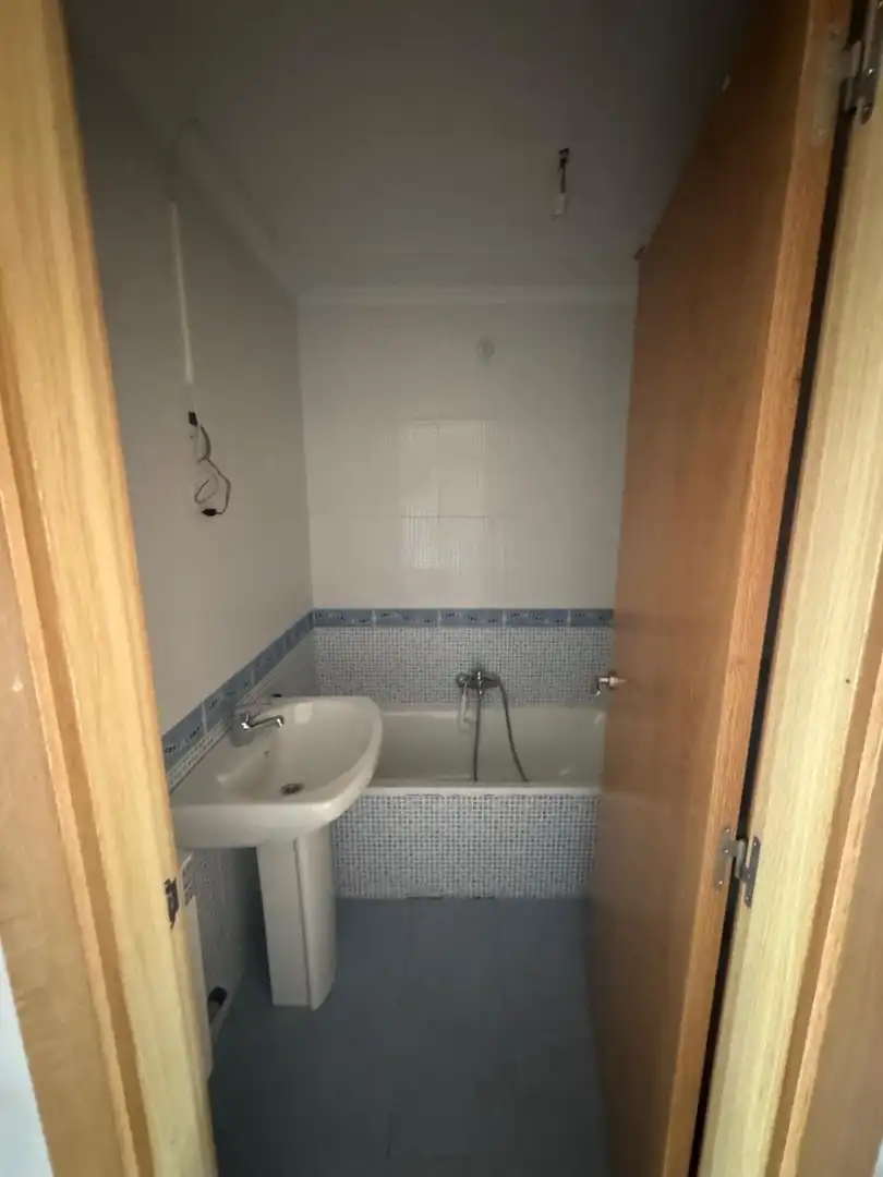 Bathroom of Flat for sale in Alberite  with Heating, Parquet flooring and Storage room