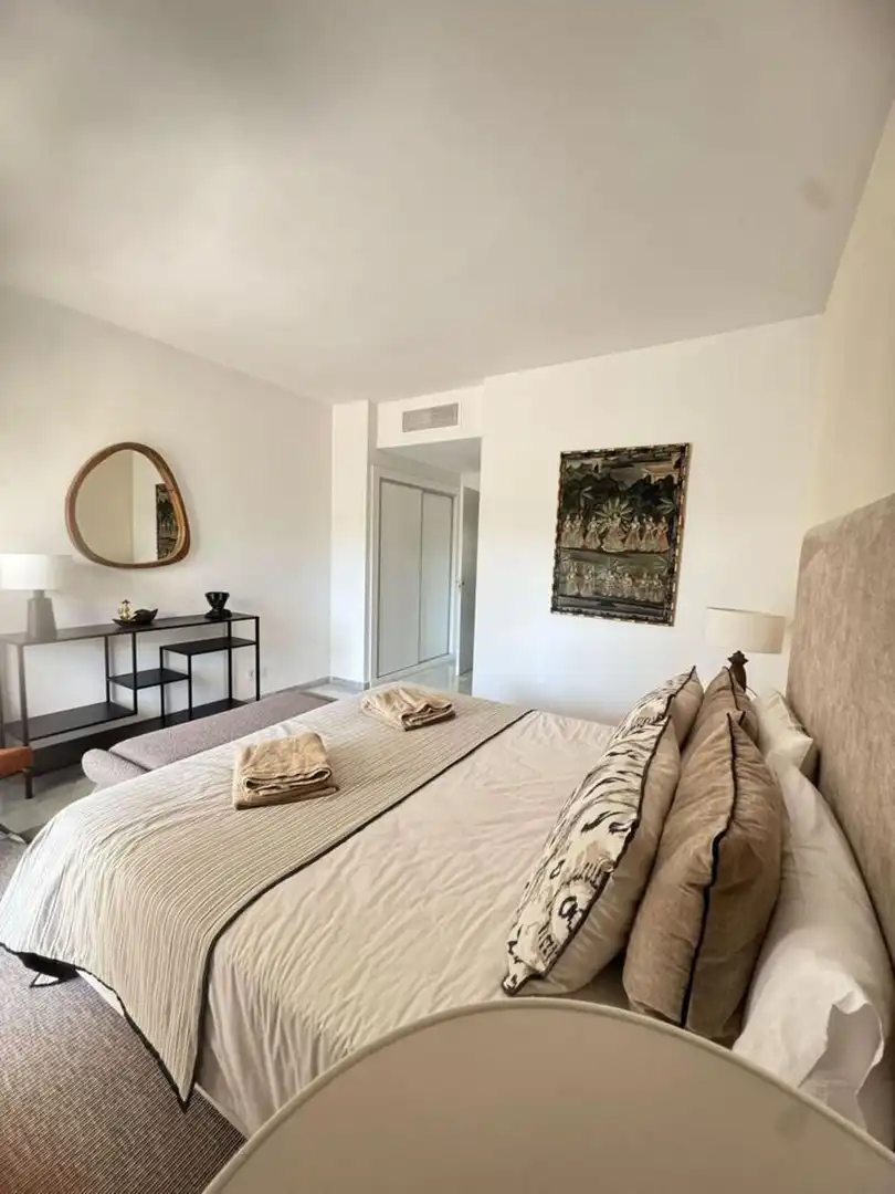 Apartamento de alquiler en Puerto Banús
