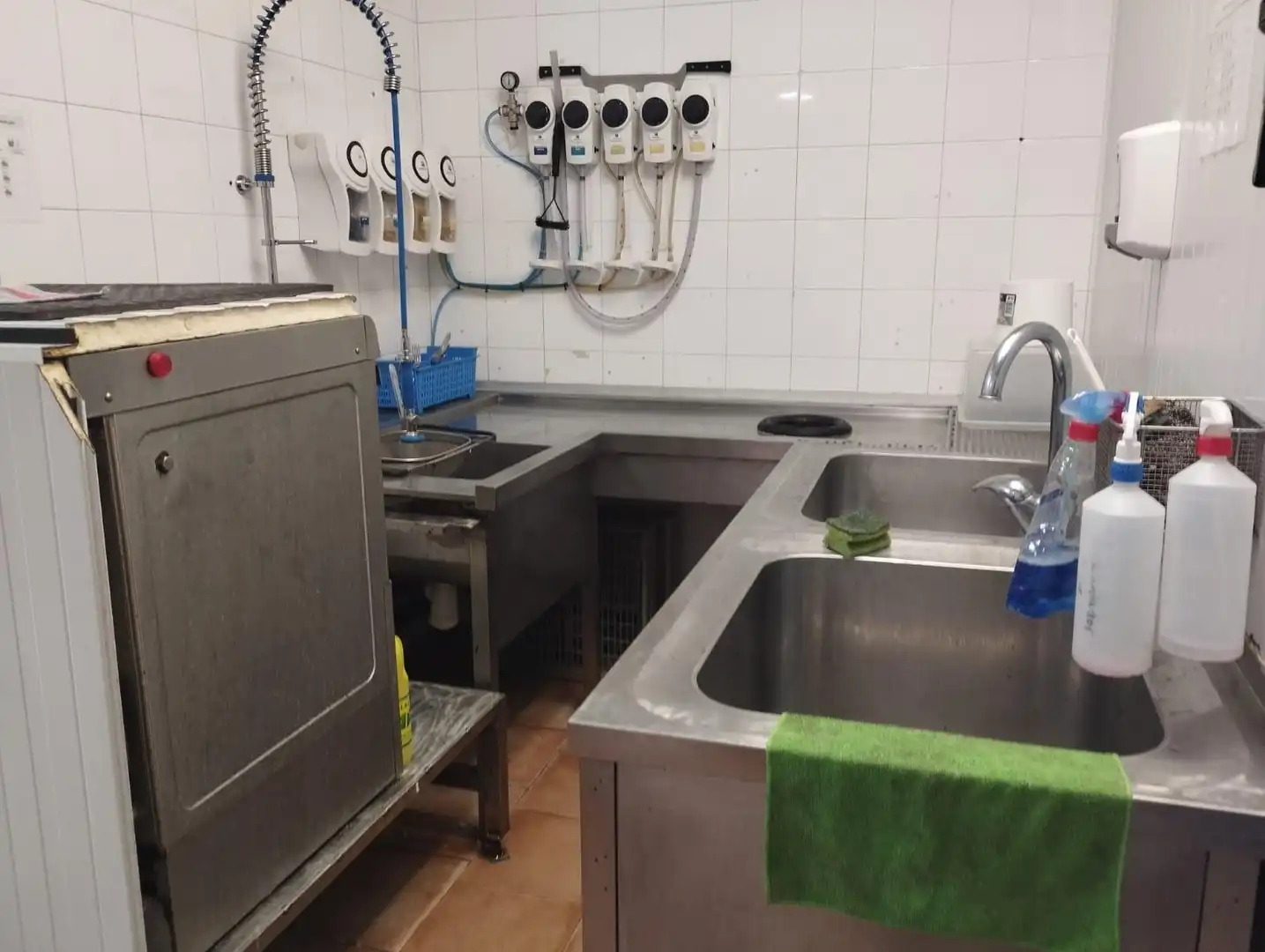 Cuina de Local en venda en Botarell amb Aire condicionat