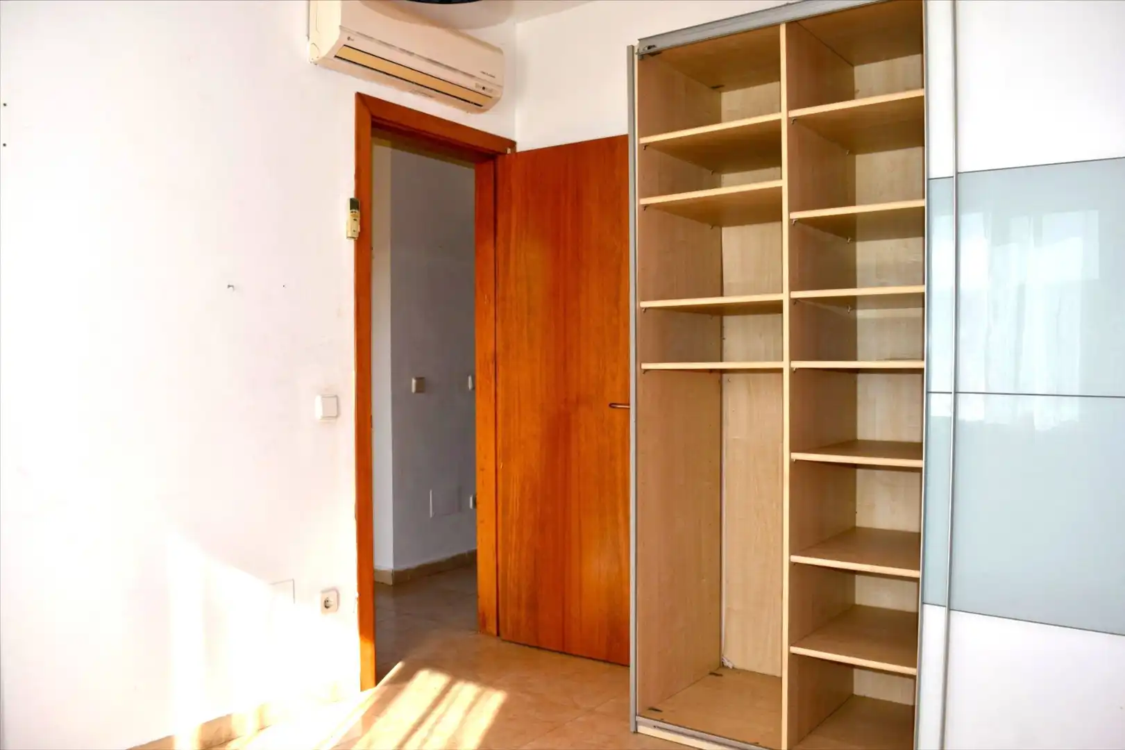 Habitación de Casa o chalet en venta en L'Escala con Aire acondicionado, Calefacción y Jardín privado