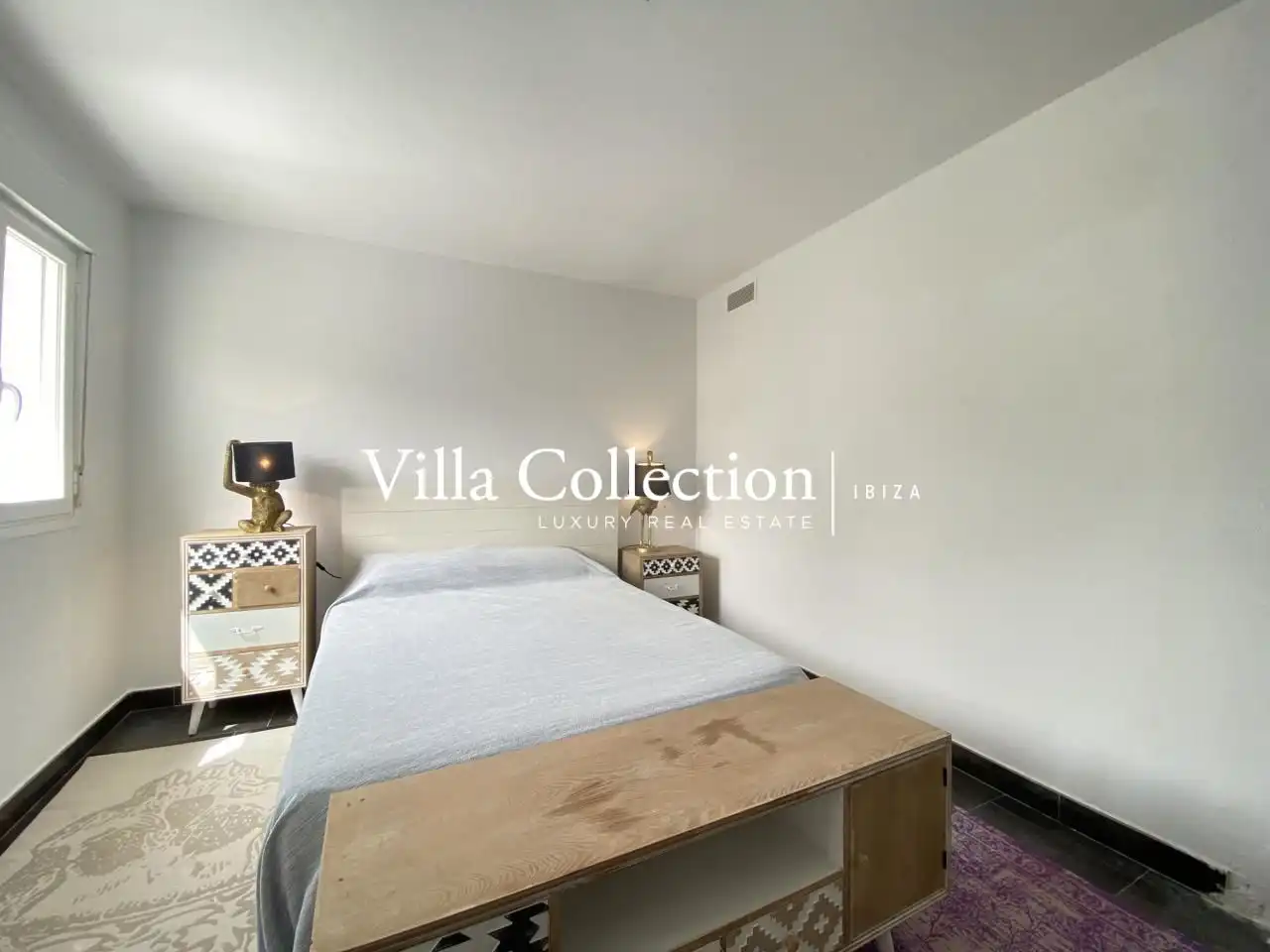 Schlafzimmer von Einfamilien-Reihenhaus zum Verkauf in Sant Josep de sa Talaia mit Privatgarten, Terrasse und Schwimmbad