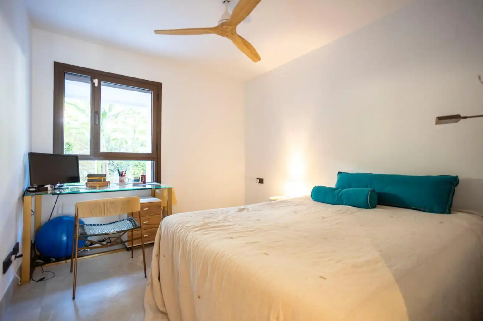 Habitación de Ático en venta en Istán con Calefacción, Jardín privado y Terraza