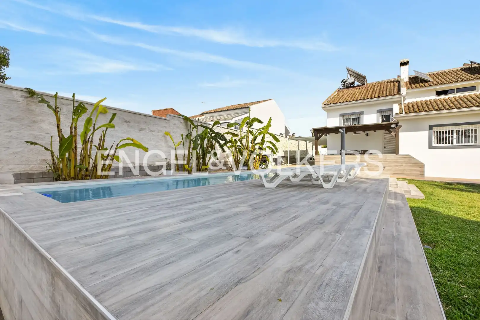 Casa con jardín en venta en Cerros de Montequinto, imagen 15