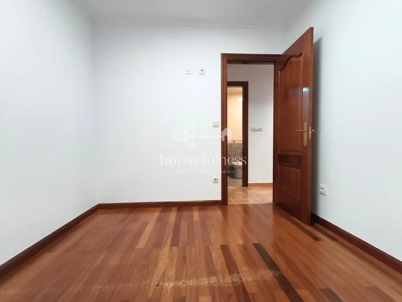 Piso de alquiler en Narón con Calefacción