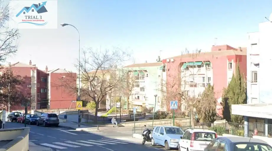 Flat for sale in Calle RONDA DE ALFAREROS, imagen 2