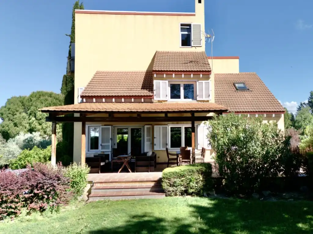 Jardí de Casa o xalet en venda en Algete