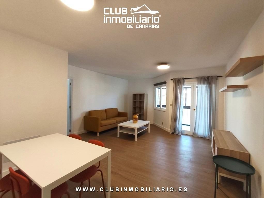 Vista exterior de Piso de alquiler en  Santa Cruz de Tenerife Capital con Balcón