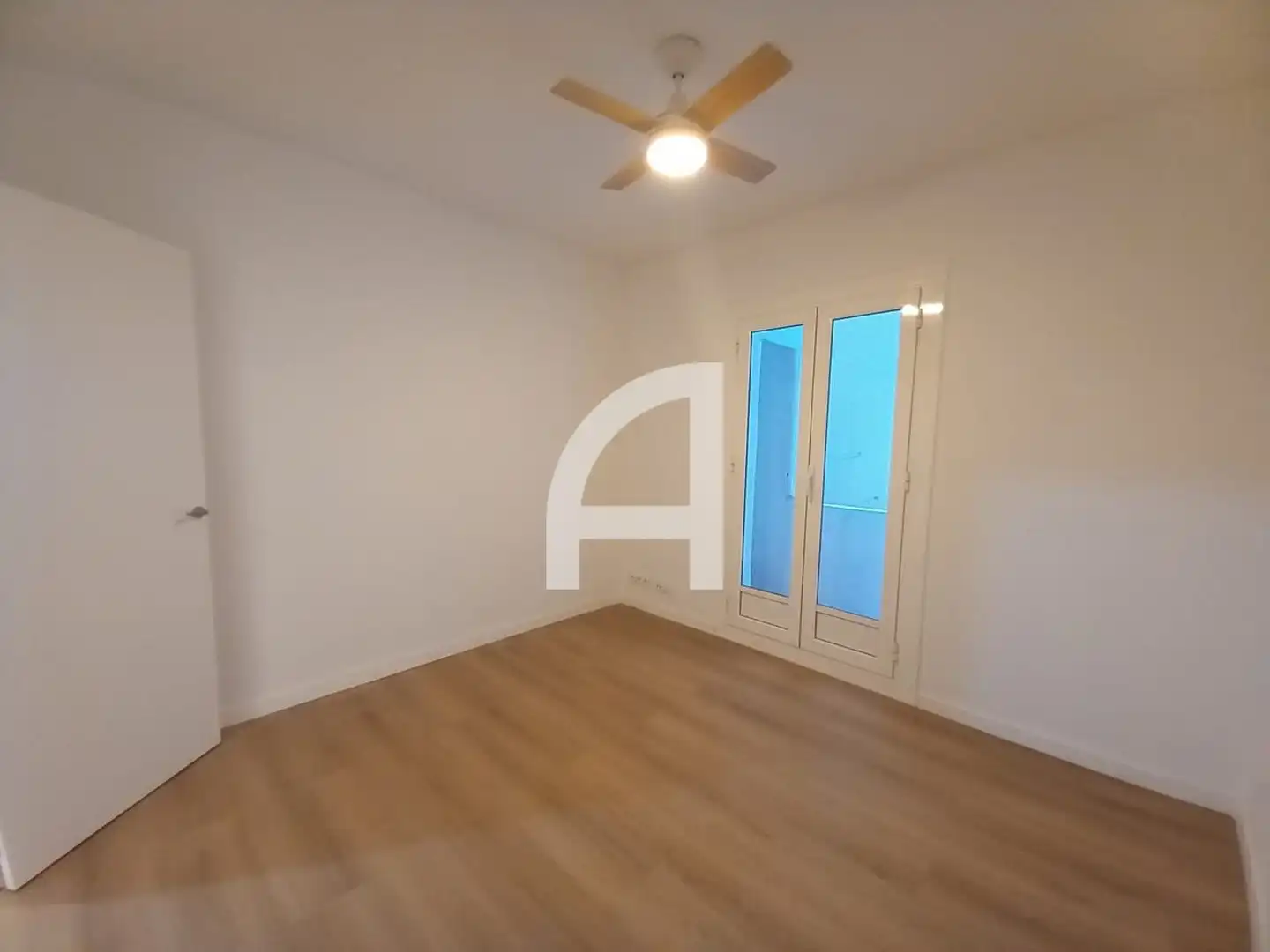 Habitación de Piso de alquiler en Barcelona con Parquet