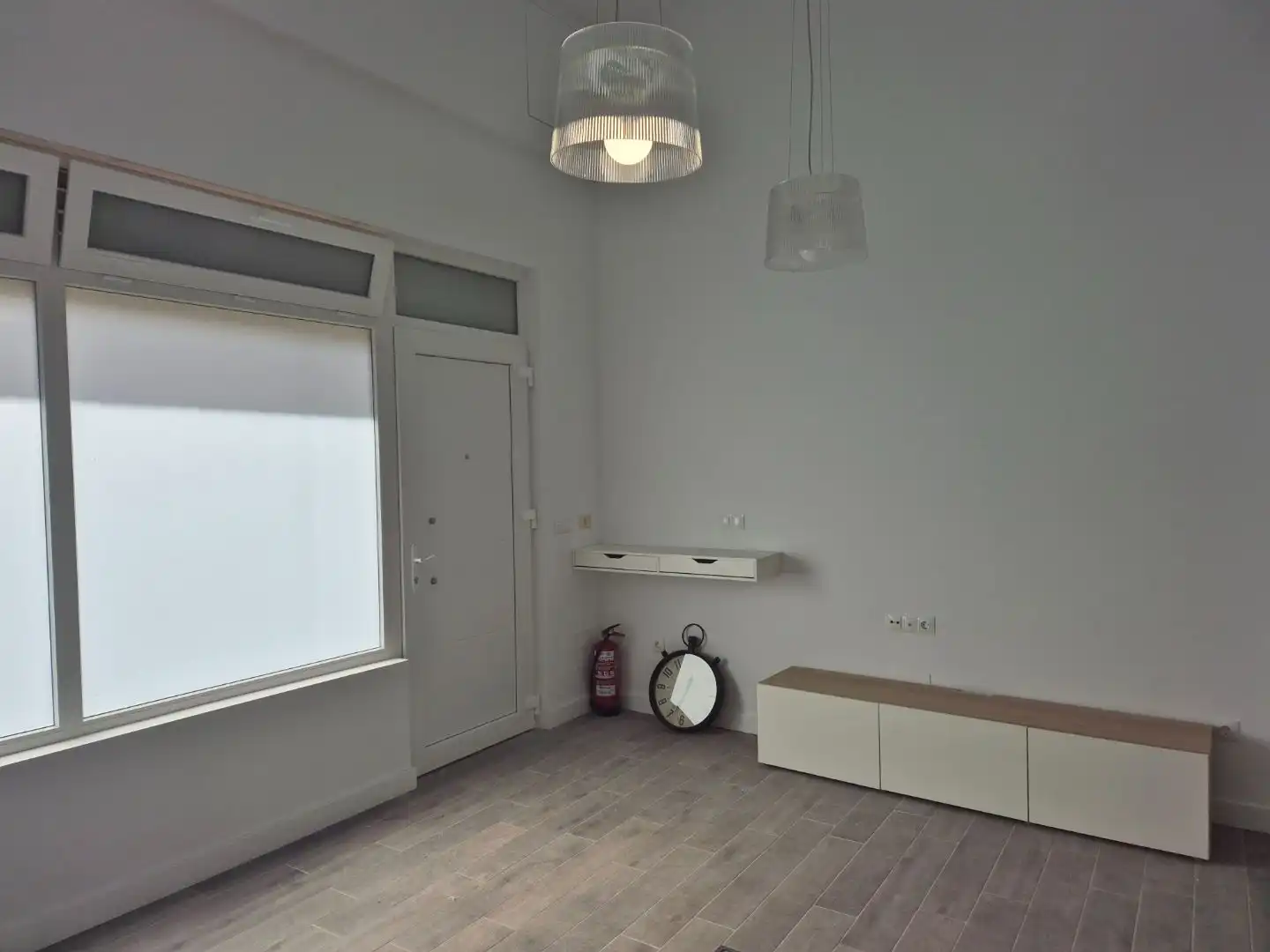 Local comercial en venta en Avenida Herrera Oria 31B, imagen 4