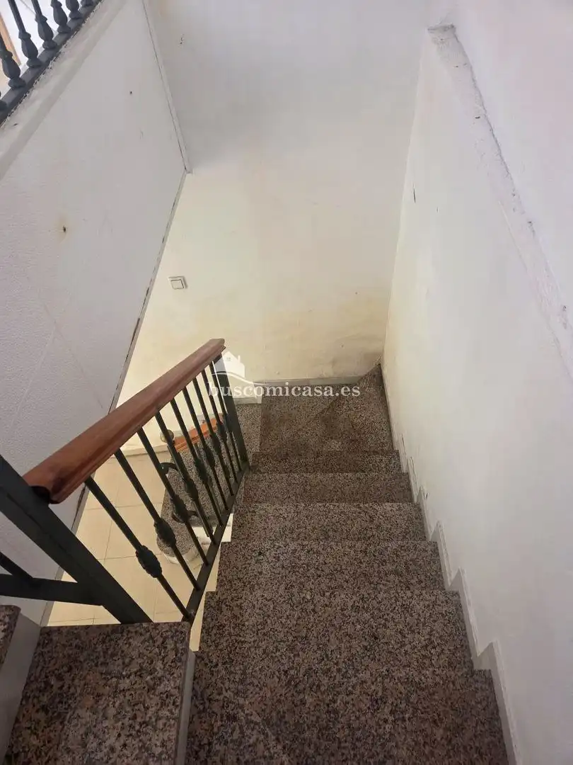 Casa adosada en venta en Arjona con Terraza