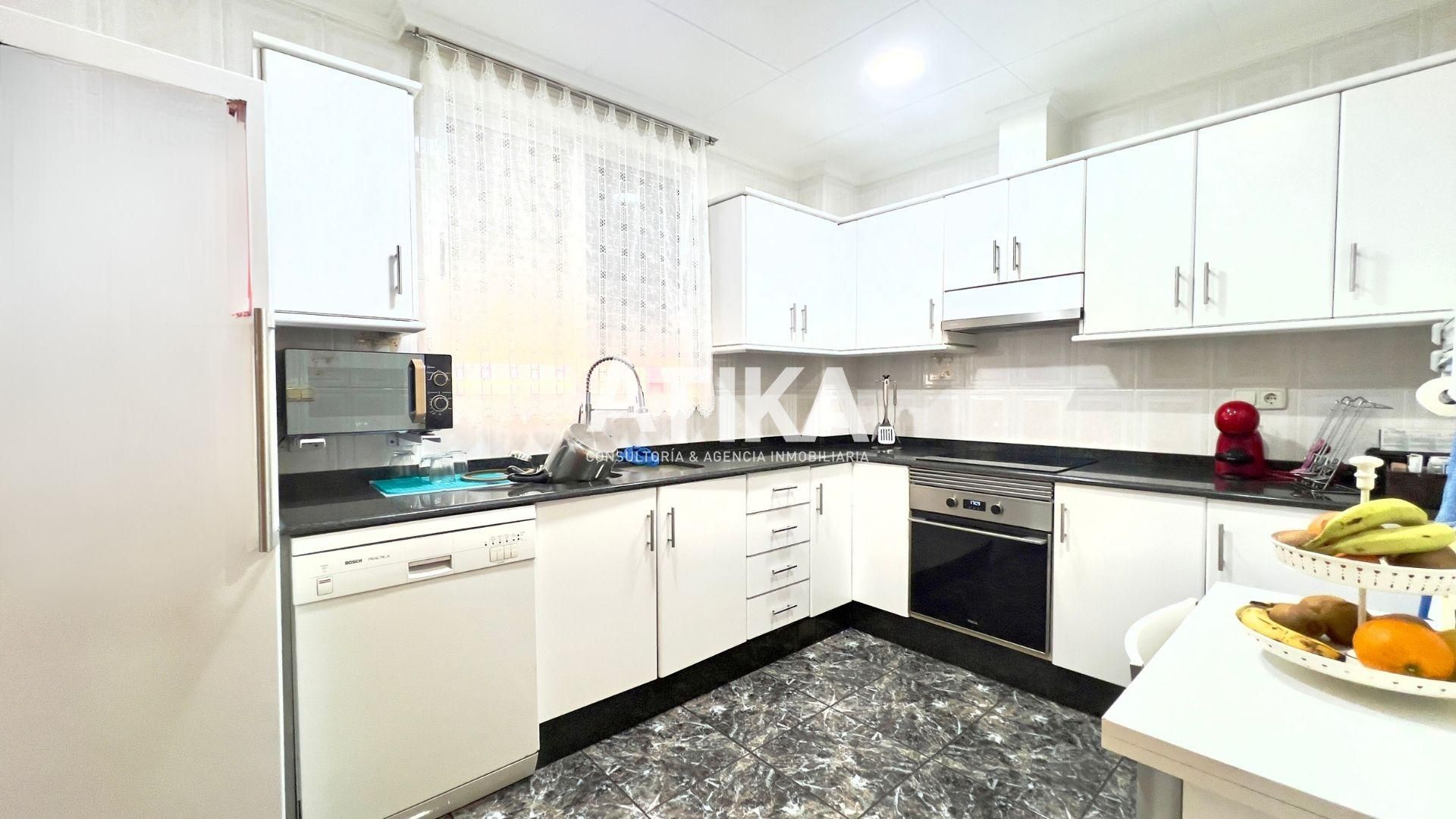 Cuina de Casa o xalet en venda en Aielo de Malferit amb Aire condicionat, Calefacció i Terrassa