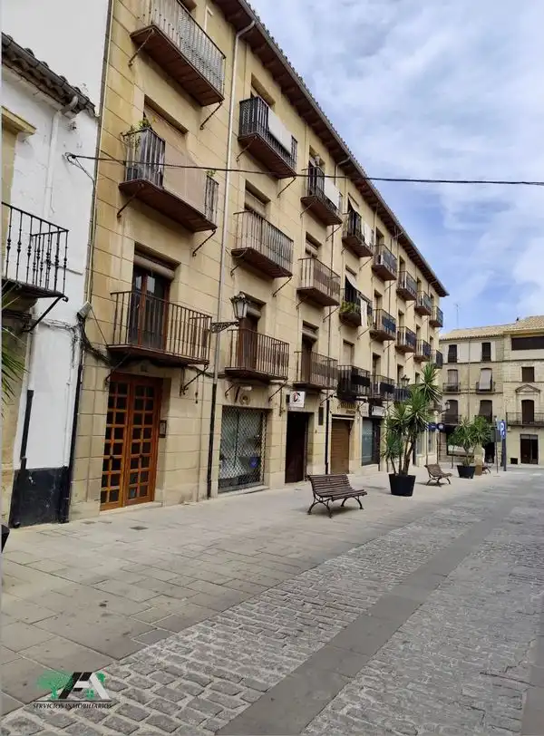 Außenansicht von Residential zur Miete in Baeza, Jaén