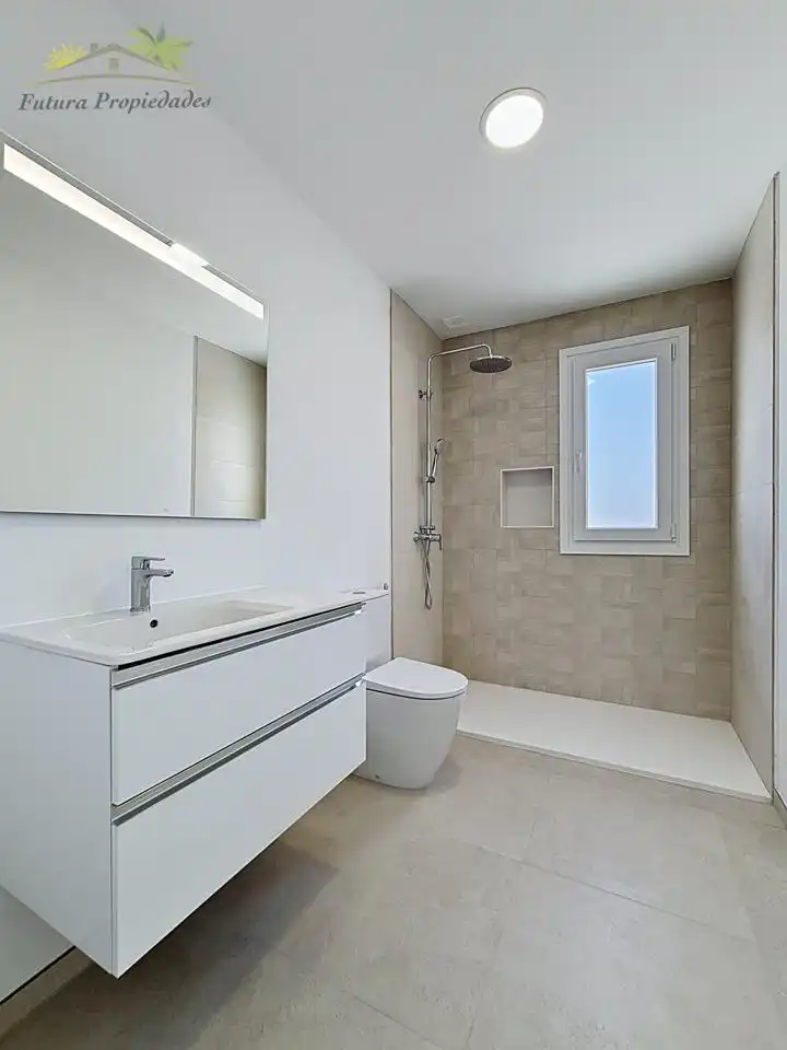 Baño de Casa o chalet en venta en Teguise con Aire acondicionado, Jardín privado y Terraza
