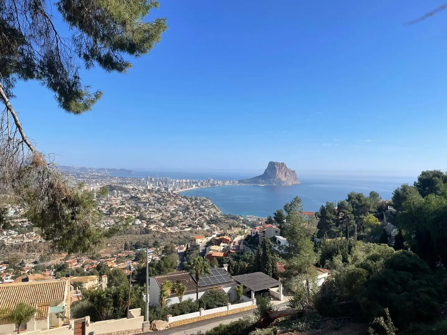 Detached house with terrace for sale in Maryvilla
