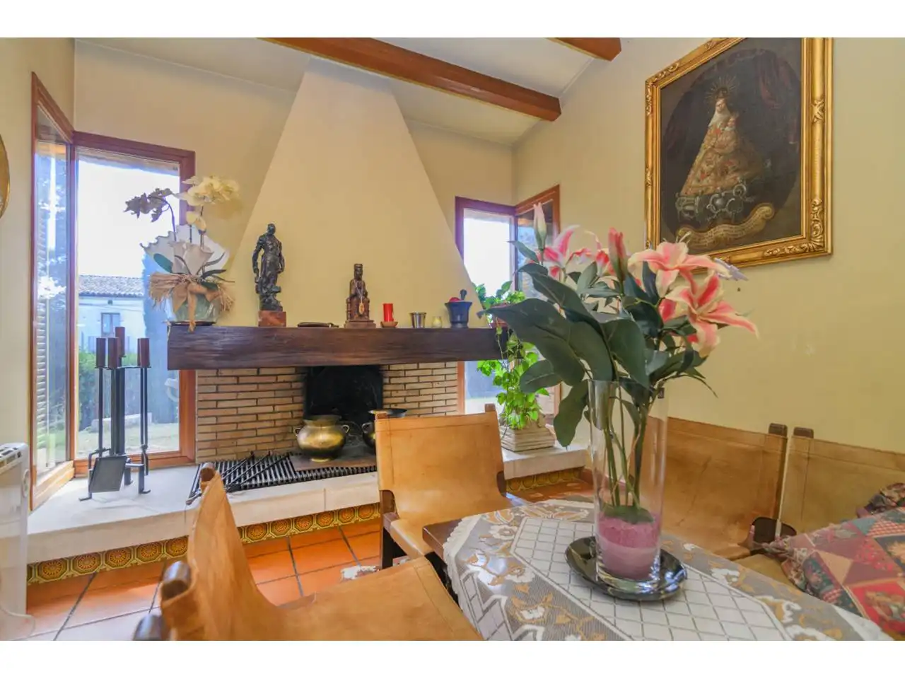 Esszimmer von Haus oder Chalet zum Verkauf in Sant Vicenç de Castellet mit Klimaanlage, Heizung und Privatgarten