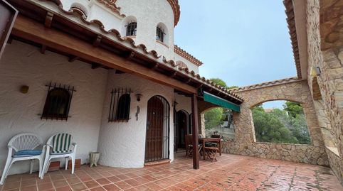 Foto 2 de Casa o xalet en venda a Carrer Josep Maria de Sagarra, El Colomer - La Bateria - La Coma, Llançà