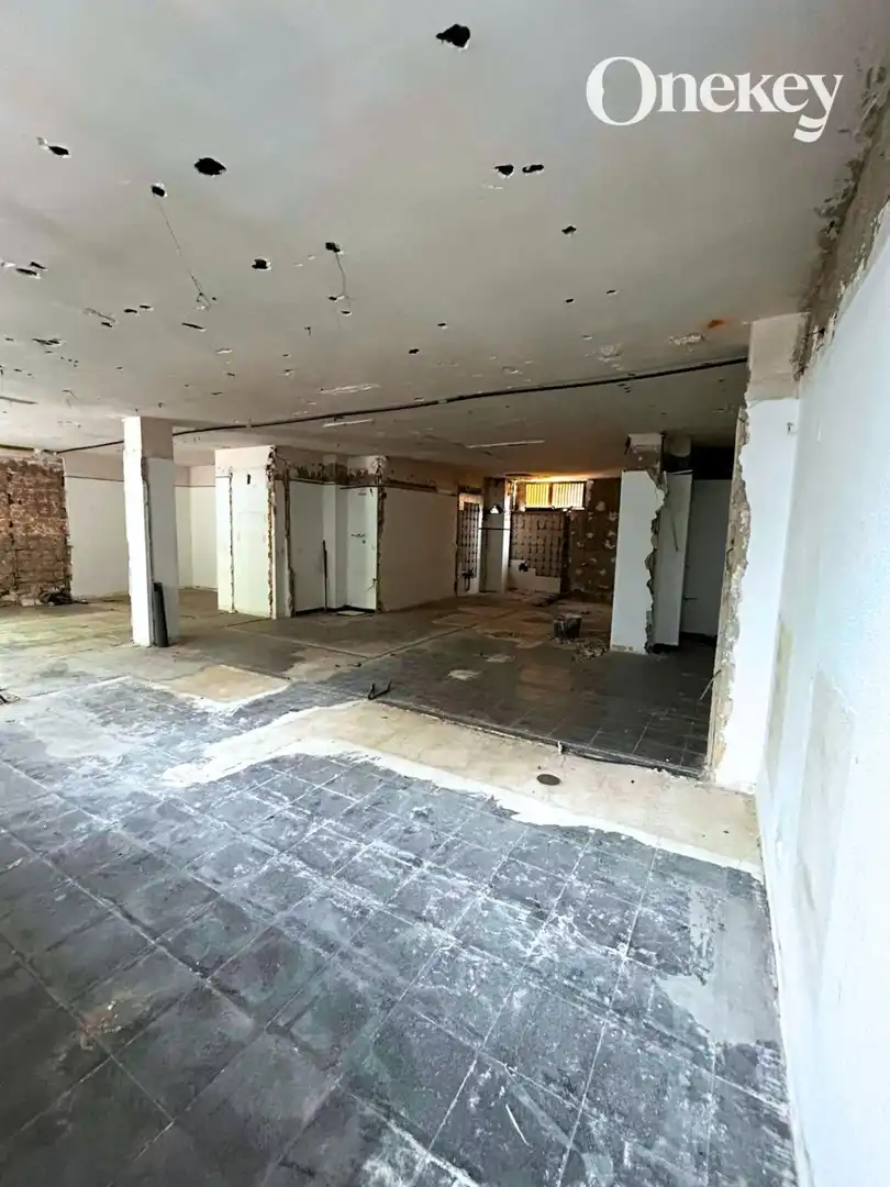 Business premises for sale in Sur, imagen 4