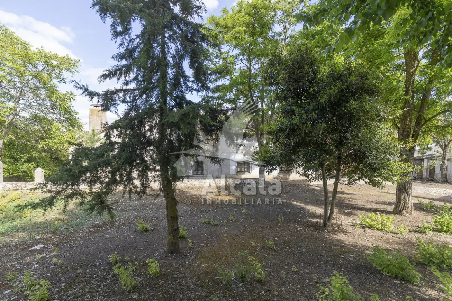 Residential for sale in Santorcaz