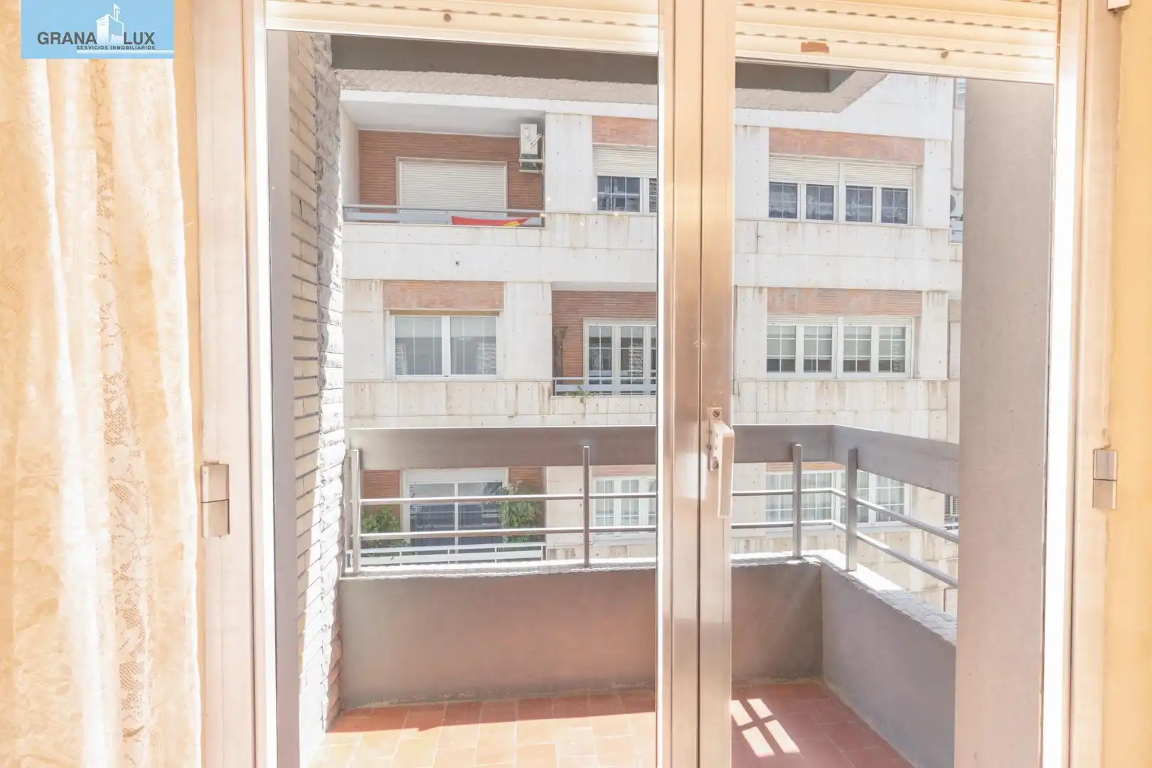 Terrassa de Pis en venda en Granada
