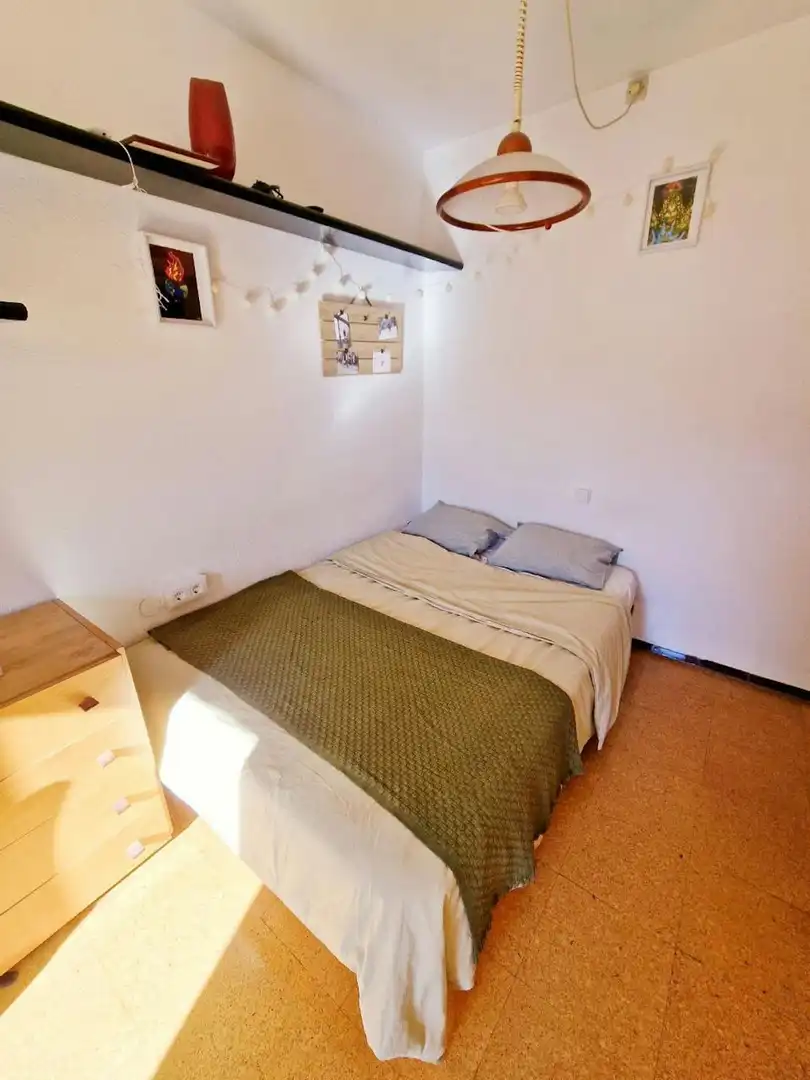 Habitación de Piso para compartir en Barcelona con Amueblado, Lavadora y TV