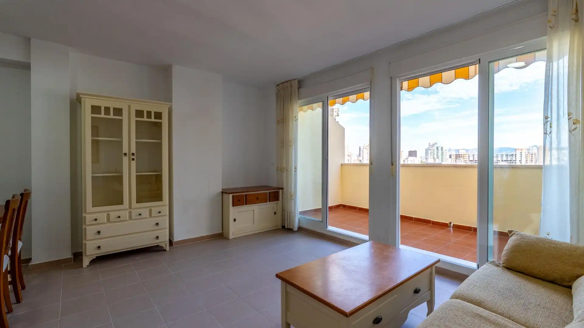 Living room of Attic for rent in Villajoyosa / La Vila Joiosa  with Air Conditioner, Heating and Private garden