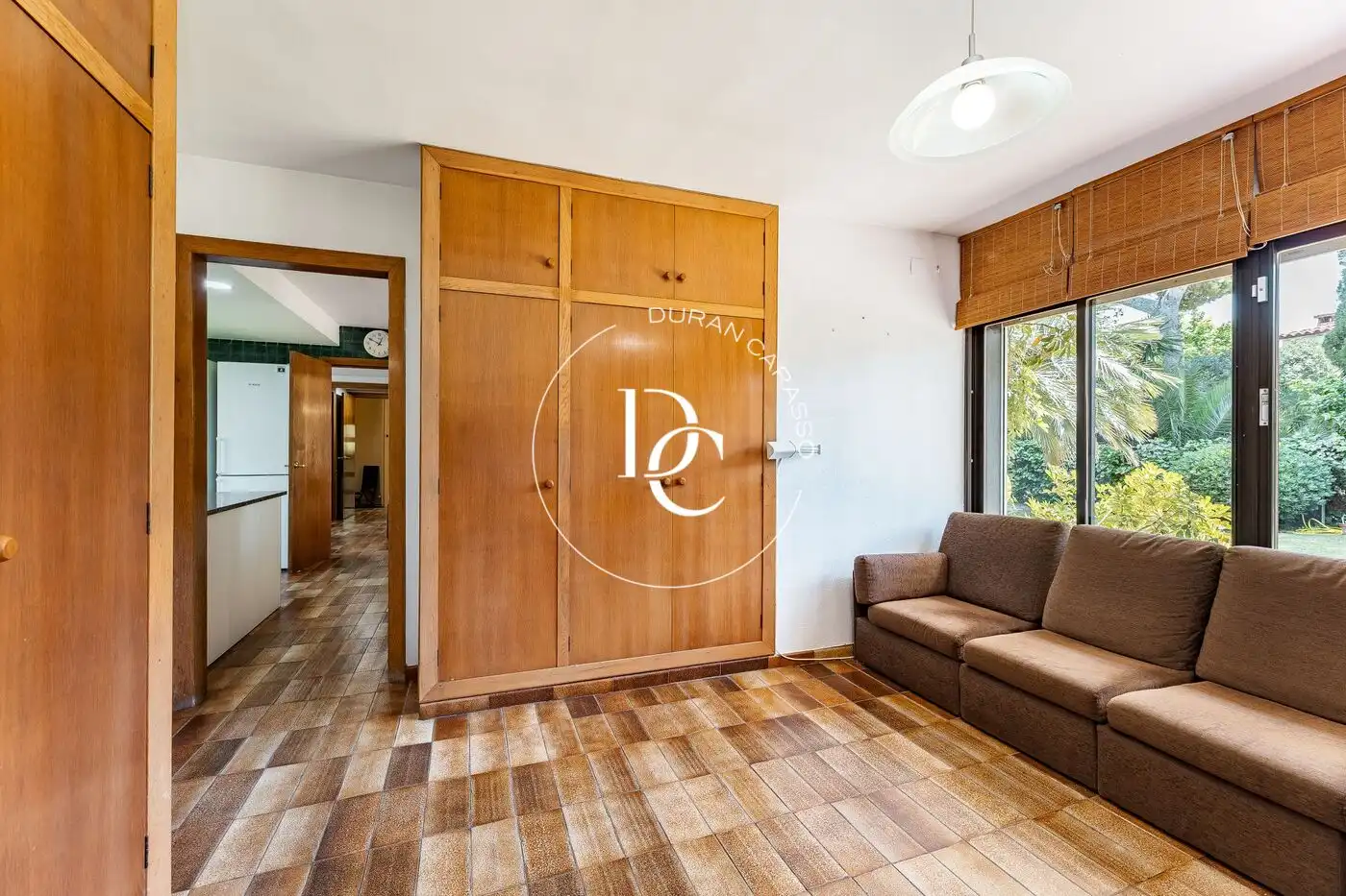 Sala d'estar de Casa o xalet en venda en Cubelles amb Aire condicionat, Calefacció i Jardí privat
