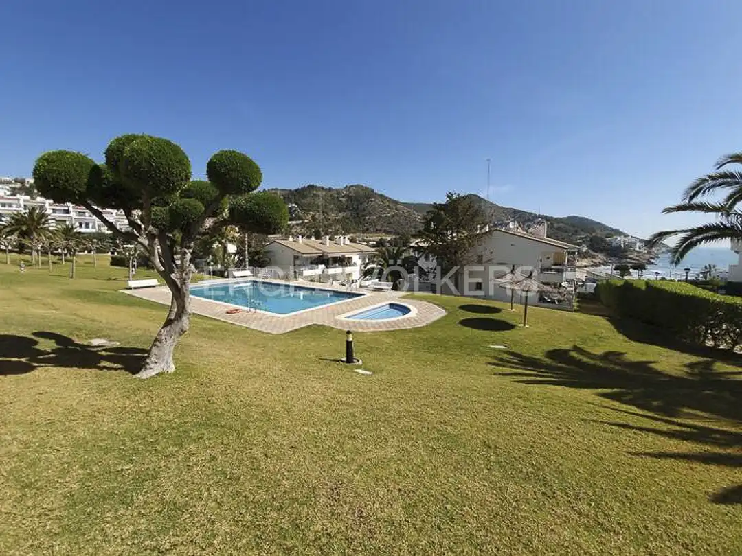 Garden of Flat for rent in Sitges  with Air Conditioner, Heating and Parquet flooring