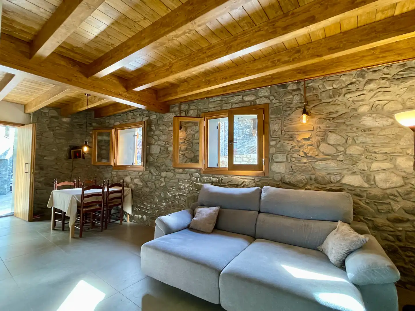 Sala de estar de Finca rústica en venta en Setcases con Calefacción, Parquet y Trastero