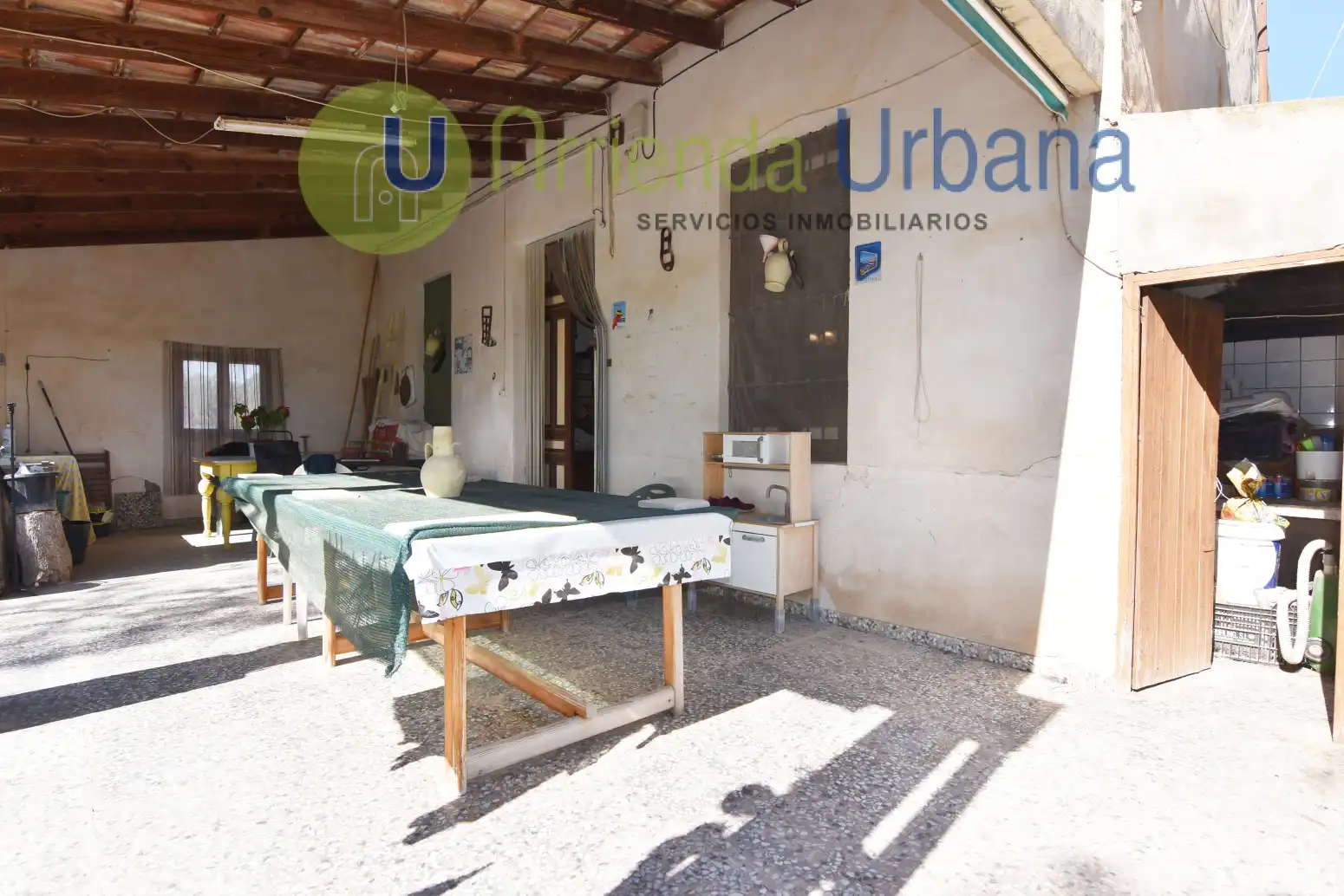 Vista exterior de Casa o xalet en venda en Elche / Elx amb Jardí privat i Terrassa