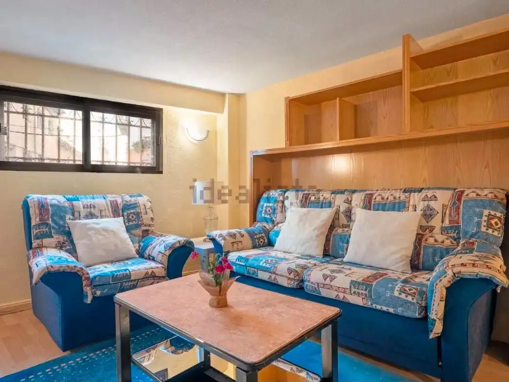 Sala de estar de Oficina en venta en La Línea de la Concepción