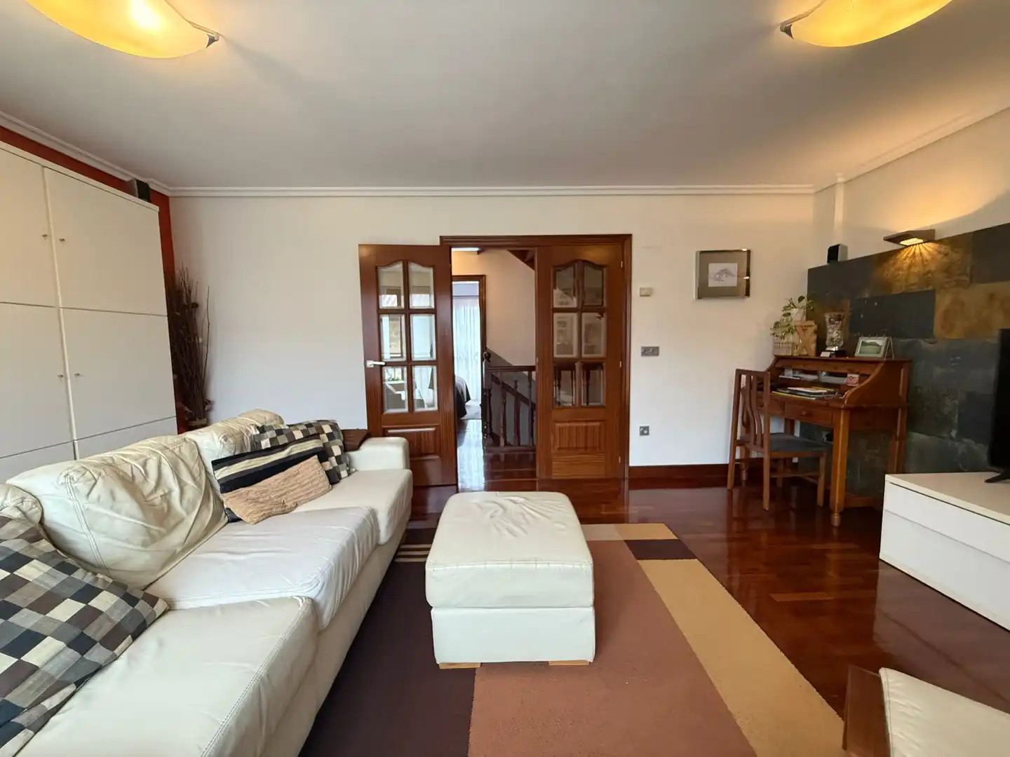 Living room of Detached homes for sale in Asteasu  with Terrace, Furnished and Balcony