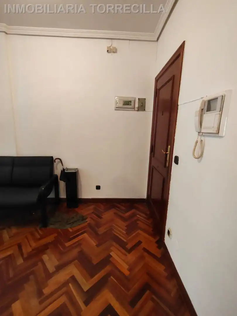 Dormitori de Oficina de lloguer en Valladolid