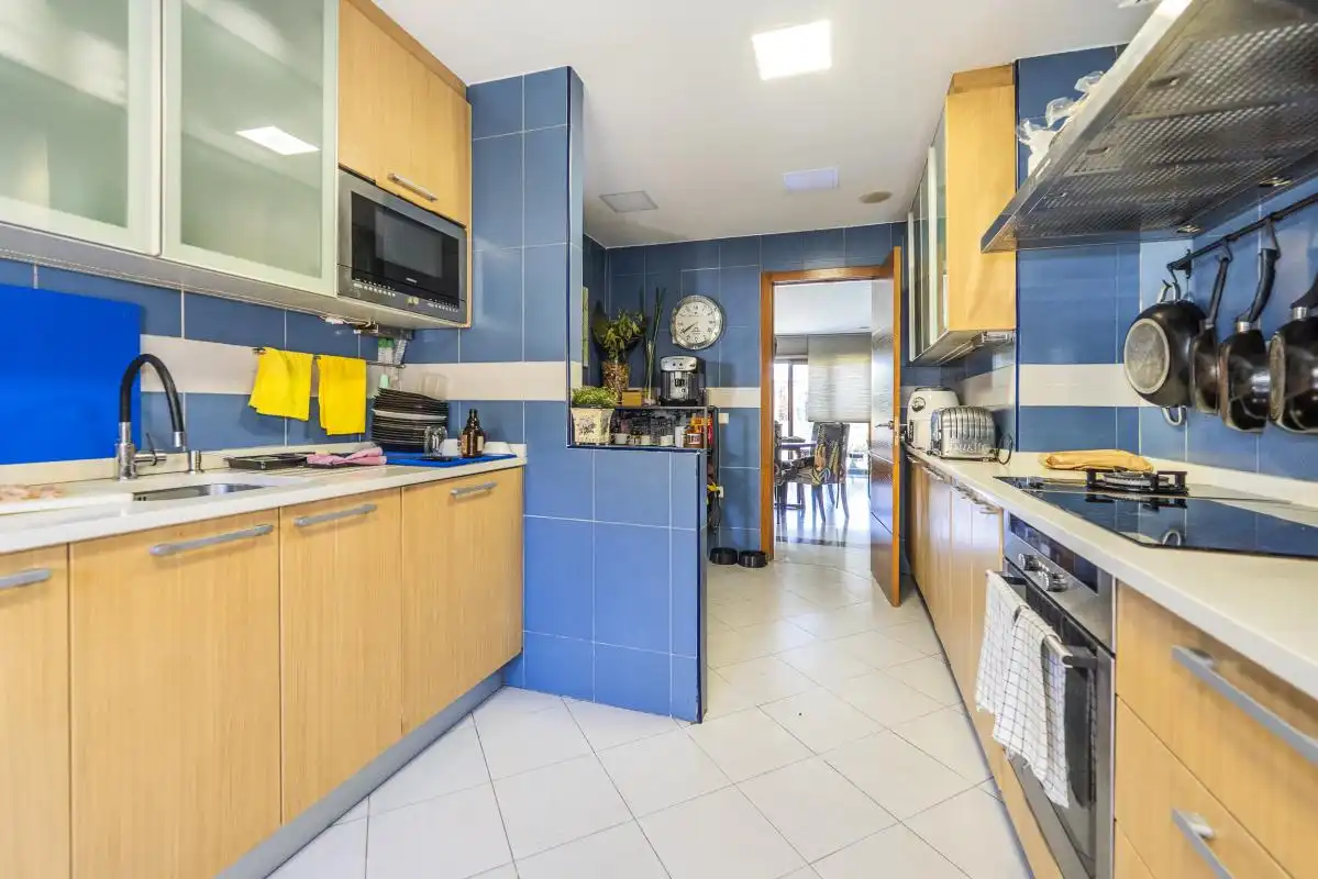 Casa adosada en venta en C. Gutiérrez Canales, Canillejas