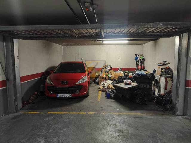 Garaje en Venta en LA ESTACION en Parroquias Sur - La Manjoya