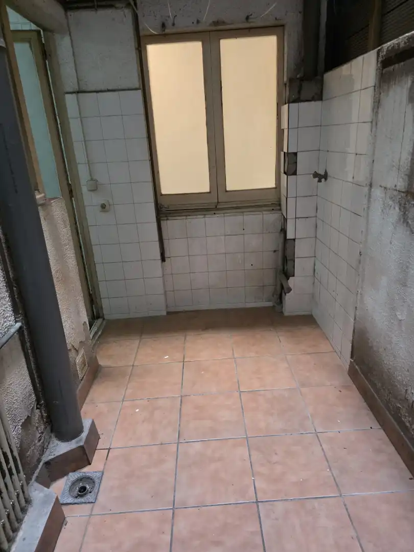 Bany de Pis en venda en Esplugues de Llobregat