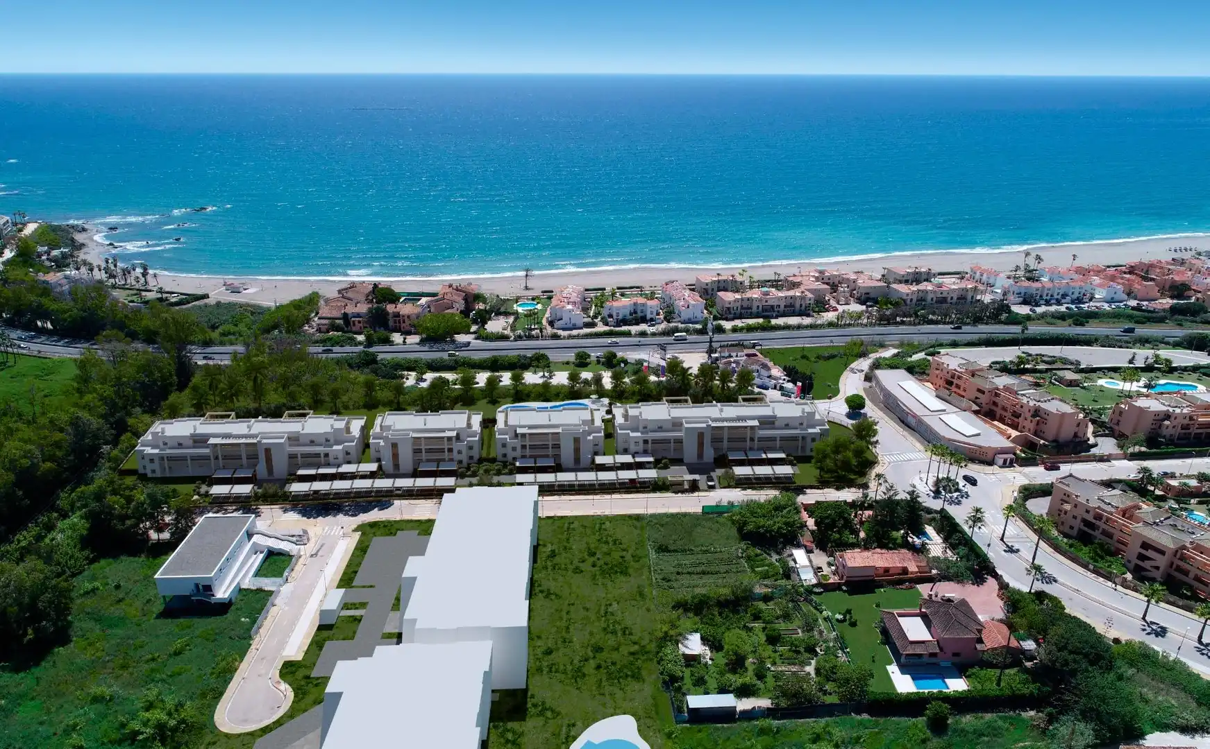 Vista exterior de Àtic en venda en Casares amb Jardí privat, Terrassa i Piscina comunitària