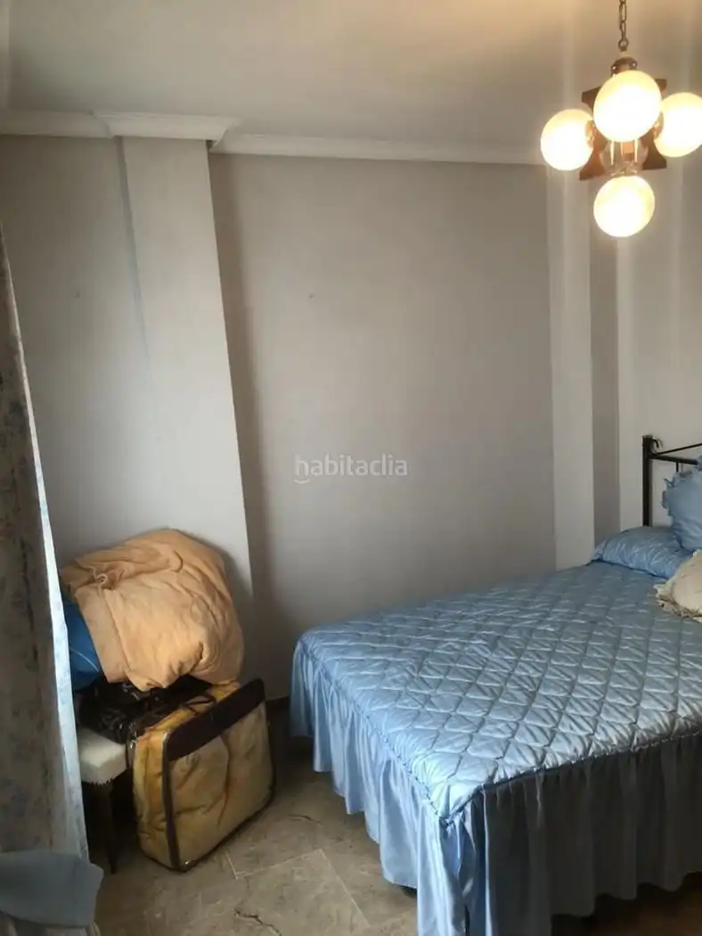 Piso con ascensor en venta en Calle del Lirio 41, imagen 4