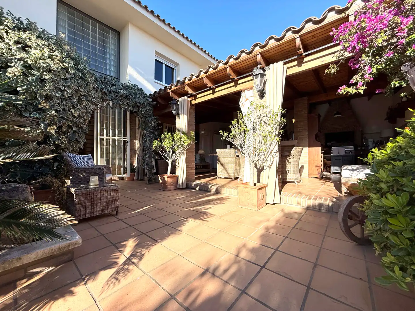 Villa avec piscine à vendre à Carrer Navàs de Tolosa 14, imagen 5