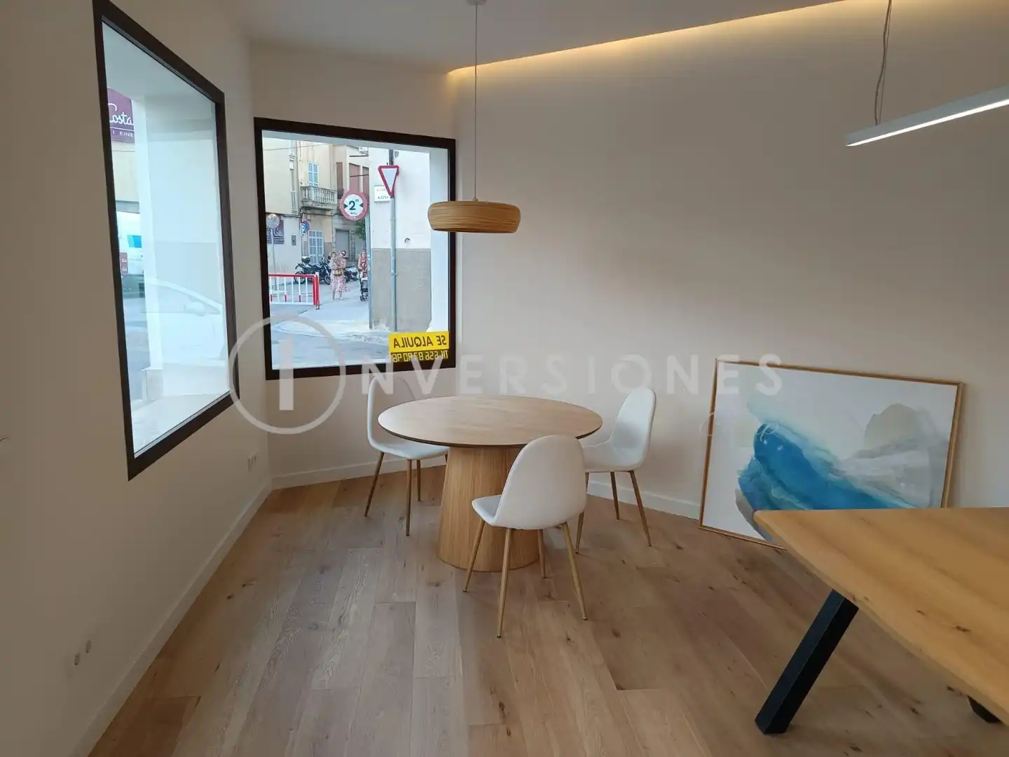Esszimmer von Geschaftsraum zur Miete in Manacor mit Klimaanlage und Möbliert